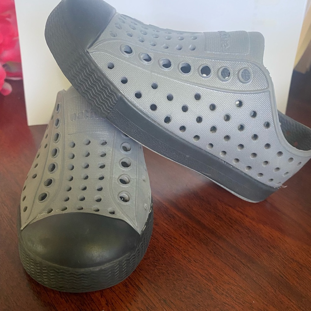 Native Shoes C-8